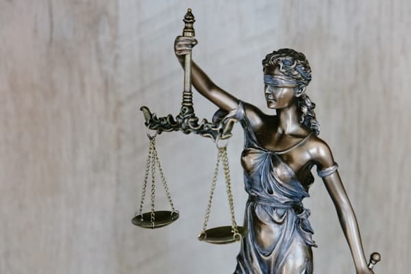 AI Recepcjonista dla kancelarii